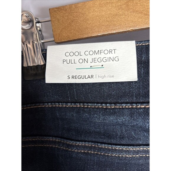 Maurices Women’s S Blue Pull On Elastic Waist Denim Pull On Stretch Jeggings NWT - Picture 2 of 11